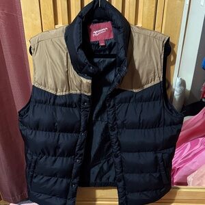 Arizona Jean Company Black and Tan Quilted Puffer Vest